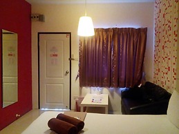 Bearing 26 Hotel