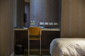 East Dragon Hotel