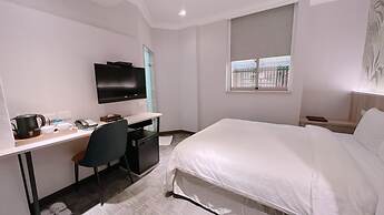 East Dragon Hotel