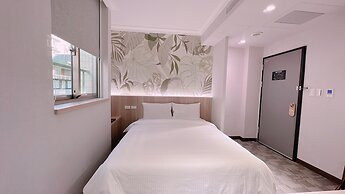 East Dragon Hotel