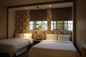 East Dragon Hotel