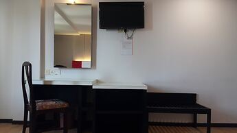 Red Rock Hotel