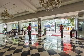 Red Rock Hotel
