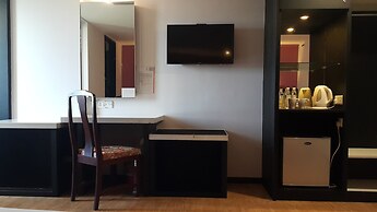 Red Rock Hotel