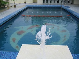 Red Rock Hotel