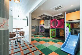 Seabreeze Beach Hotel