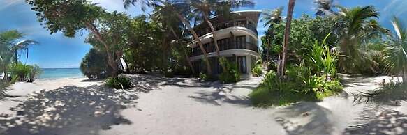 Thundi Sea View