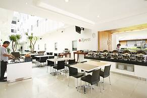 Amaris Hotel Sunset Road