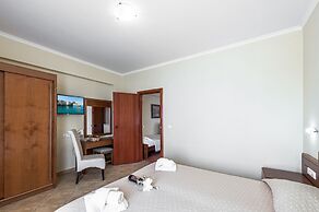 Krini Beach Hotel