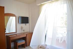 Krini Beach Hotel