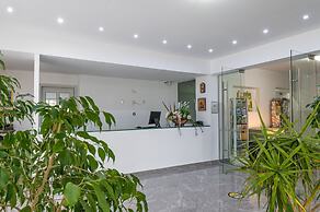 Krini Beach Hotel