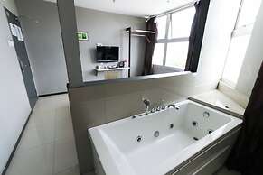 Hotel 99 - Bandar Botanik Klang