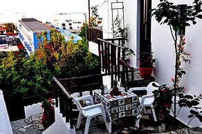 Heliotrope Apartments