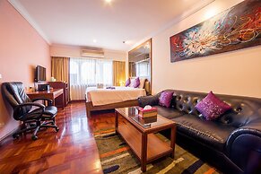 Triple 8 Inn Bangkok