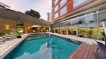 Adriatika Hotel & Residence