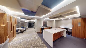 Adriatika Hotel & Residence