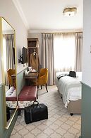 Gleesons Restaurant & Rooms