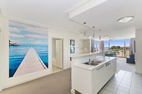 Dalgety Apartments