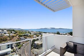 Dalgety Apartments