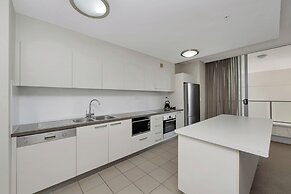 Dalgety Apartments