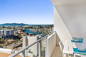Dalgety Apartments