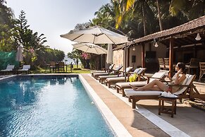 Safira River Front Resort