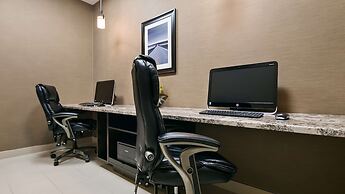 Best Western Plus Okotoks Inn & Suites
