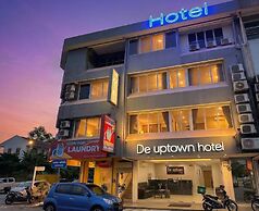 De UPTOWN Hotel @ P.J. 222