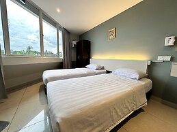 De UPTOWN Hotel @ P.J. 222