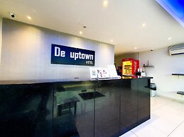 De UPTOWN Hotel @ P.J. 222