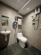 De UPTOWN Hotel @ P.J. 222