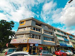 De UPTOWN Hotel @ P.J. 222