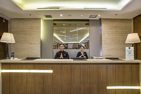 éL Hotel Jakarta