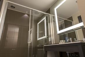 EGO Hotel