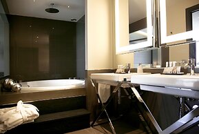 EGO Hotel