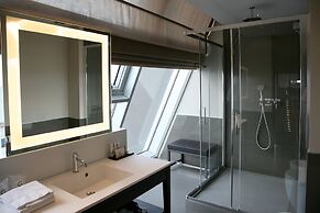 EGO Hotel