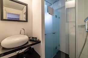Dizengoff Avenue Boutique Hotel - by Echo Hotels