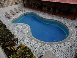 Hotel Garant & Suites