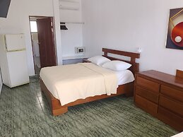 Hotel Garant & Suites