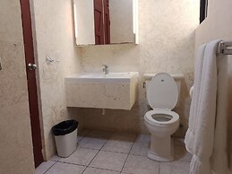 Hotel Garant & Suites