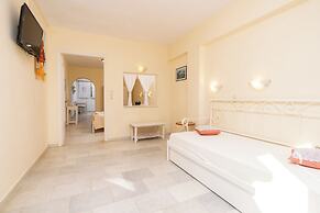 Agia Anna Hotel