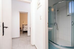Agia Anna Hotel