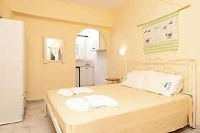 Agia Anna Hotel