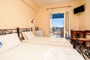 Agia Anna Hotel