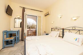 Agia Anna Hotel