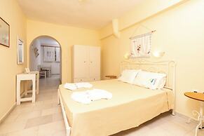 Agia Anna Hotel