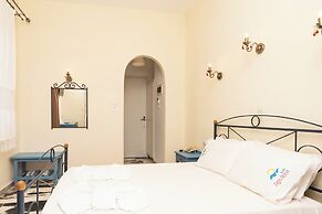Agia Anna Hotel