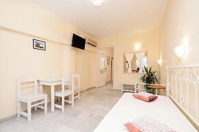 Agia Anna Hotel