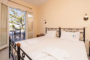 Agia Anna Hotel