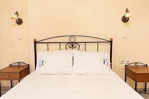 Agia Anna Hotel